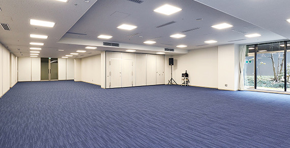 バンケットホール：4号館