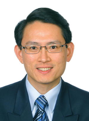 Dr Sunny Tan.JPG