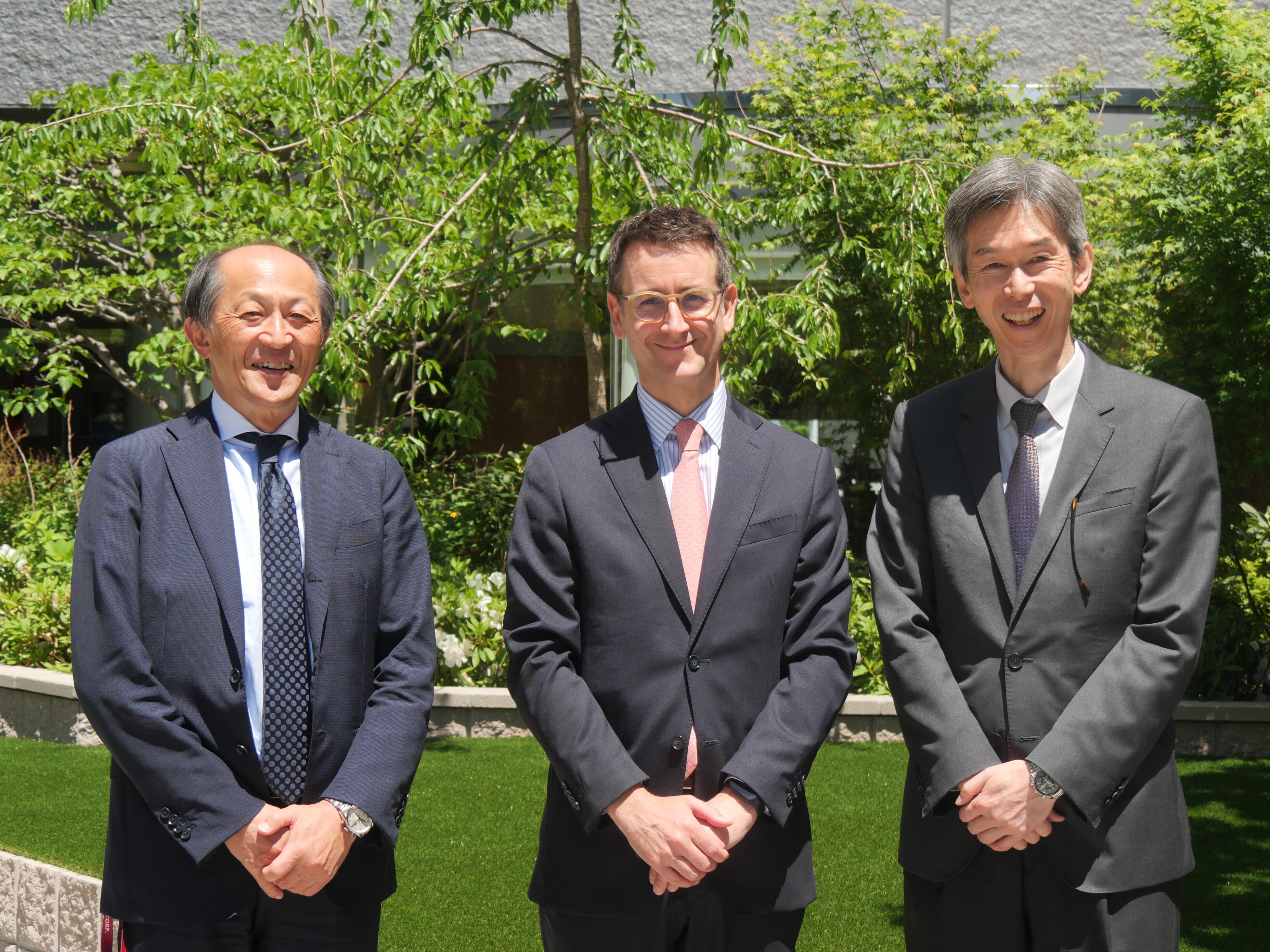 在大阪イタリア総領事が新任のご挨拶にKRPを訪問されました