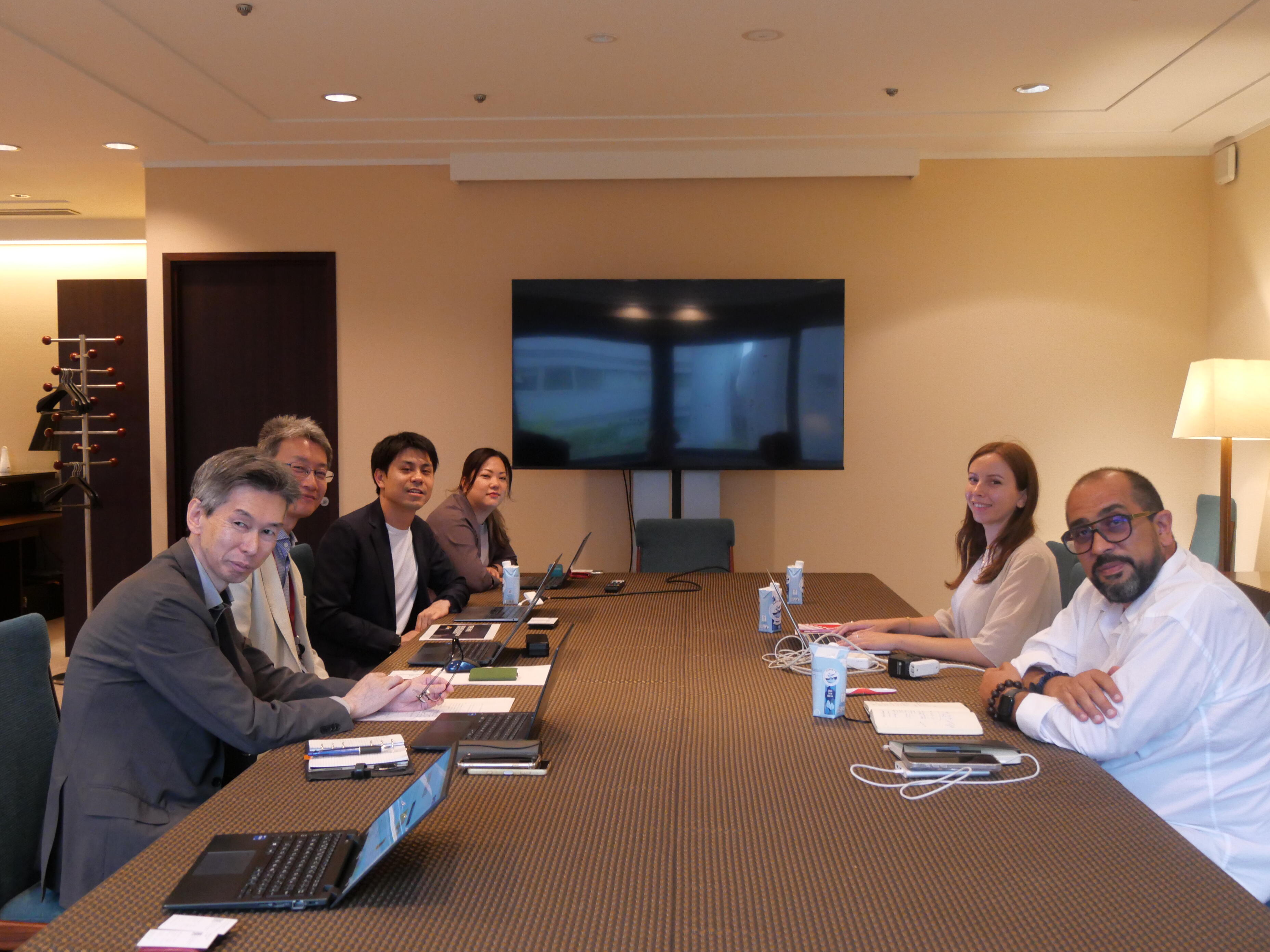 イタリアのインキュベーター「The HIVE」のCEOがKRPを訪問