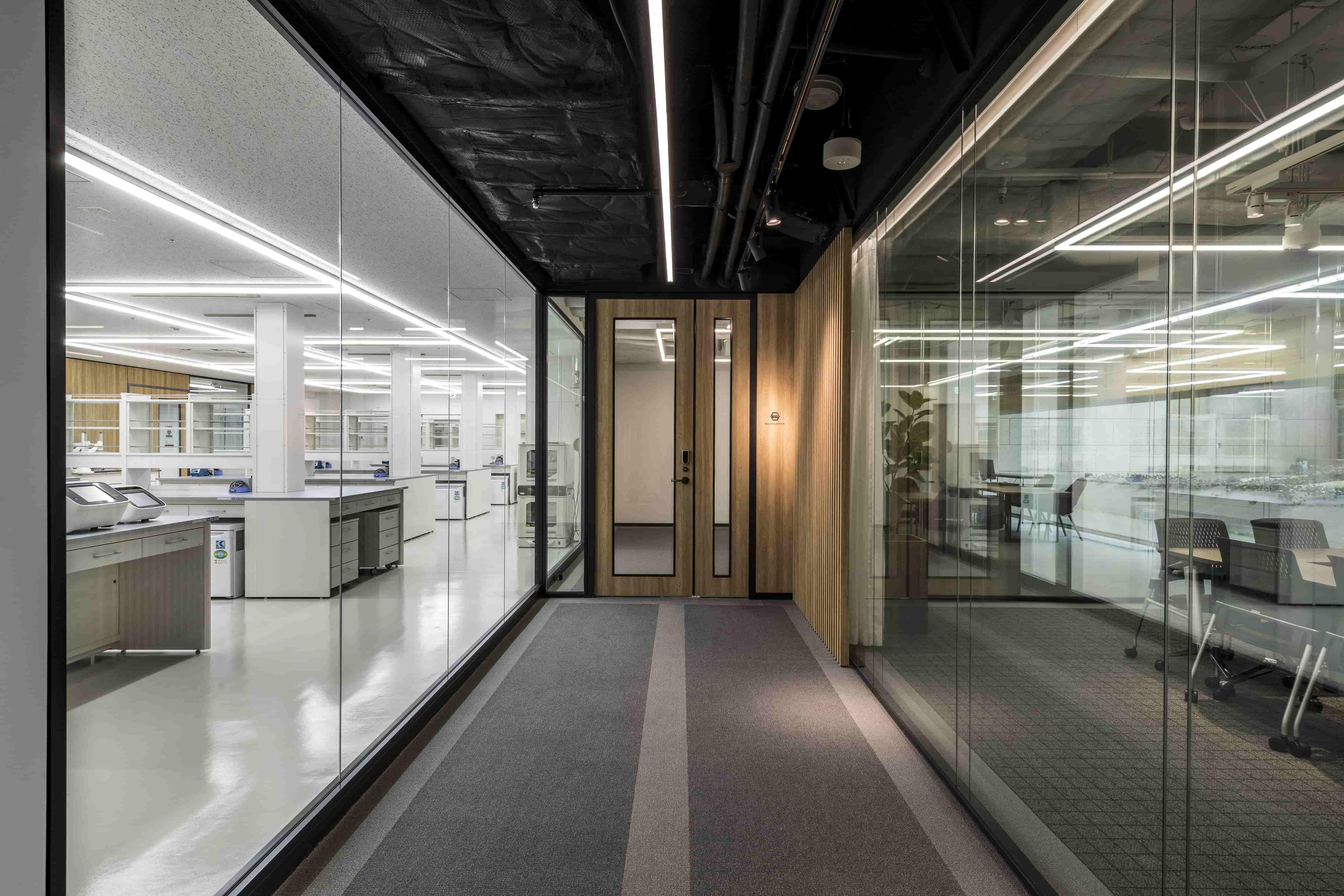 Beyond BioLAB TOKYO BNVラボ外観_画像1min.jpg