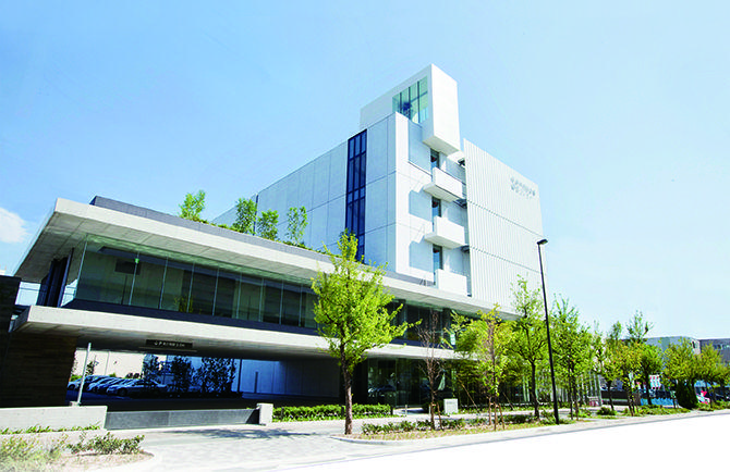 京都市成長産業創造センター（ACT京都）