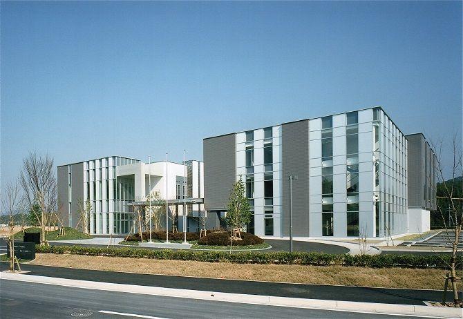 社会システム実証センター