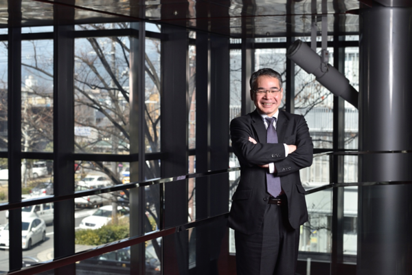 リケラボ_糖鎖工学研究所朝井社長.pngのサムネイル画像