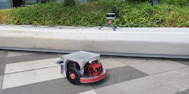 自律走行型ロボットによるテイクアウトフード運搬の実証実験 　「ツドイStreet」で11月28日実施