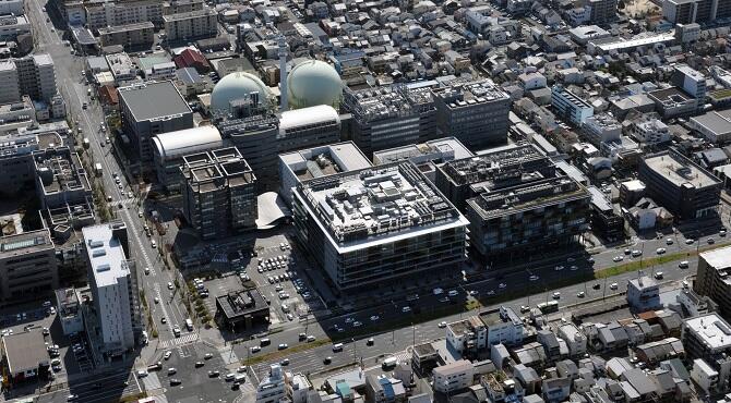 空撮10 号館後＜トリミング＞_670×370.jpg