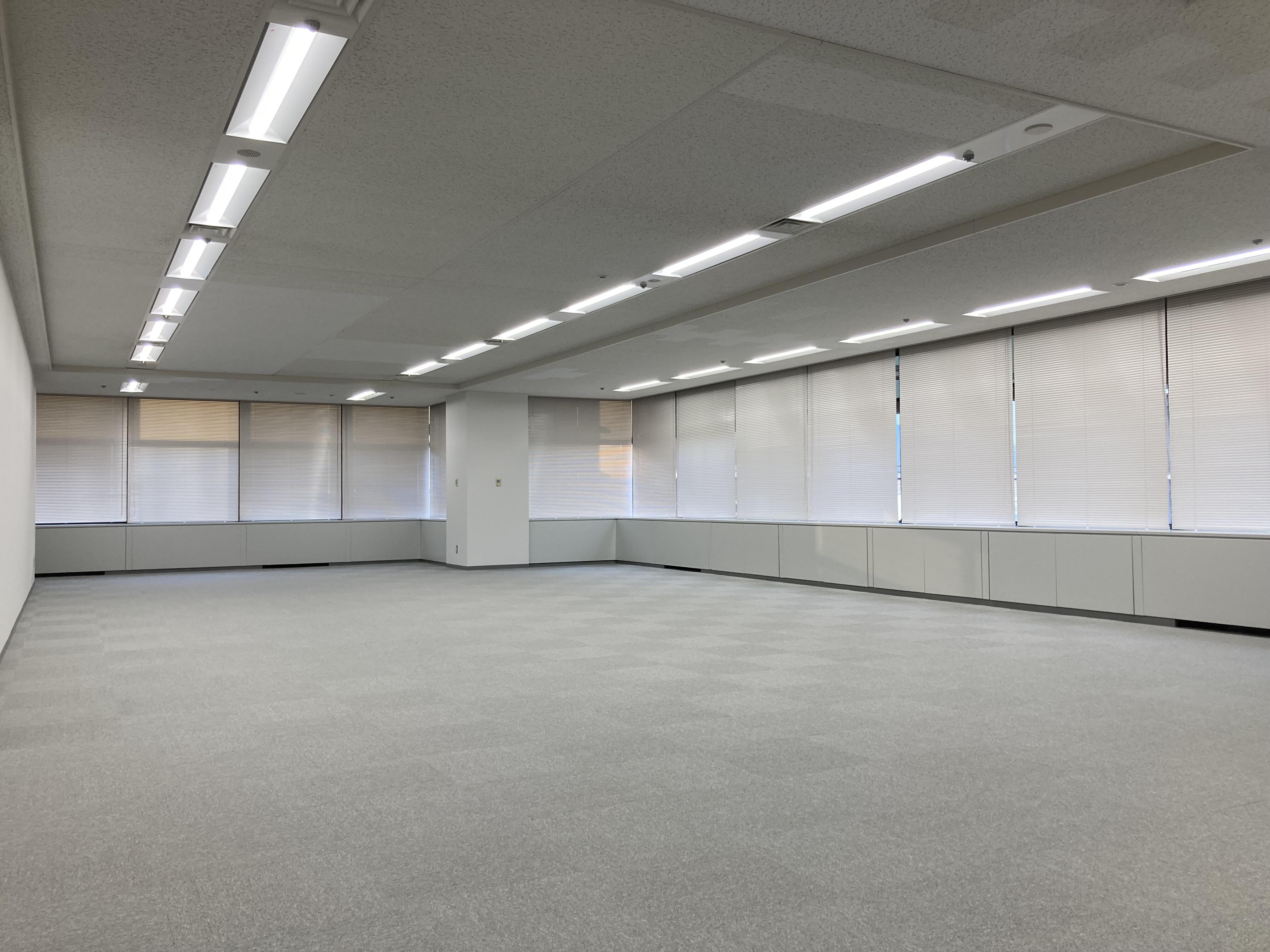 4号館701号室