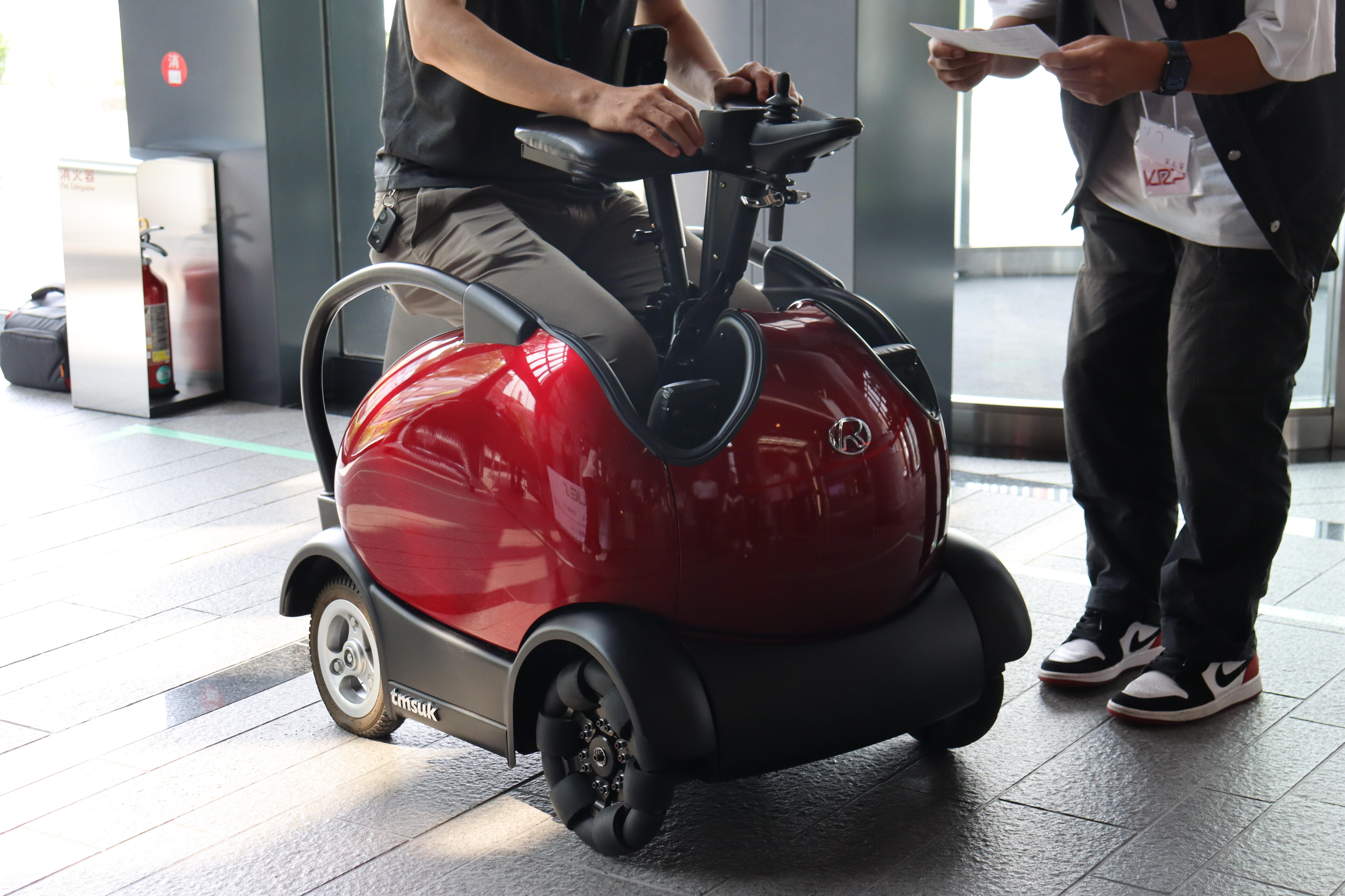 小型モビリティ（株式会社ピューズ）